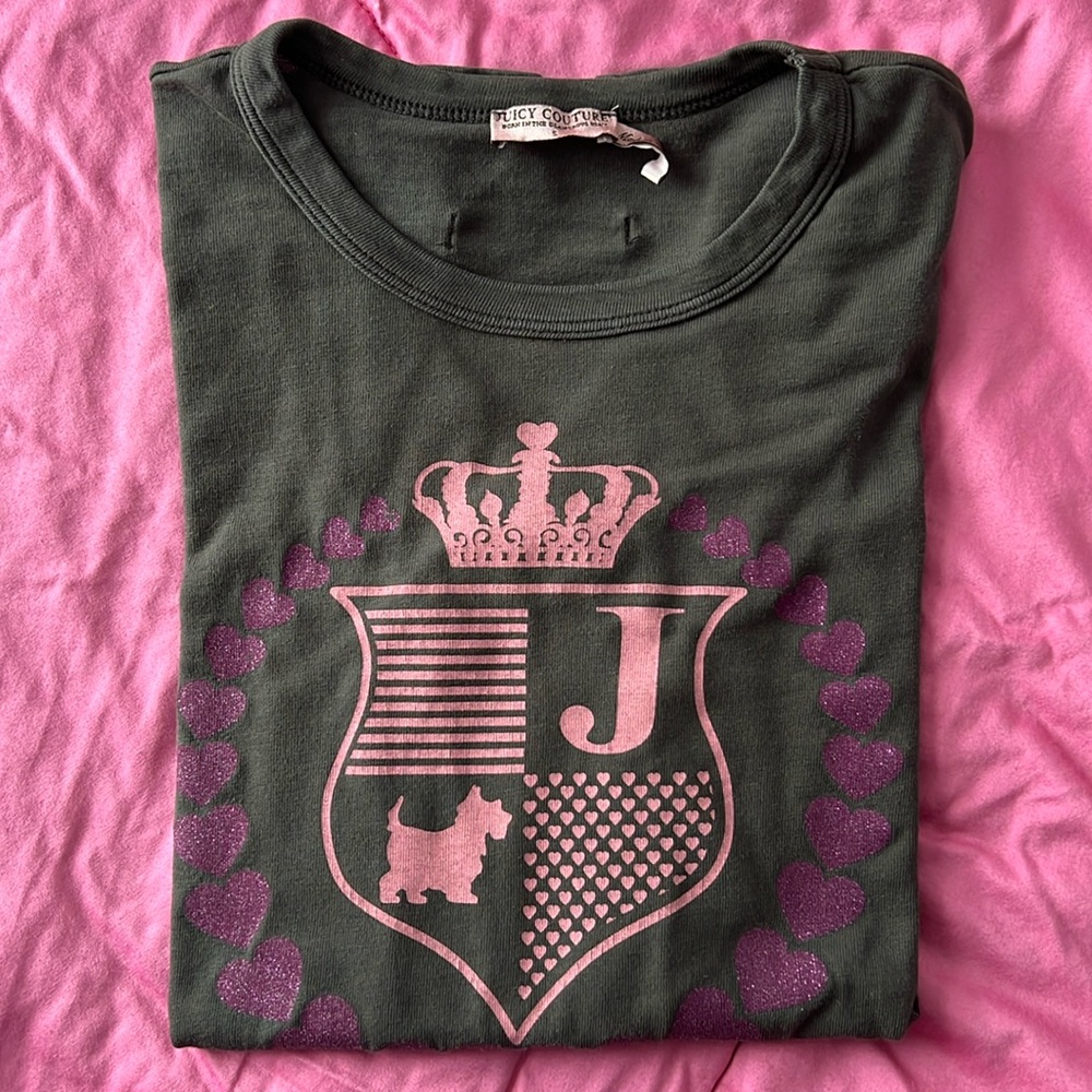 Long-sleeve Juicy Couture shirt